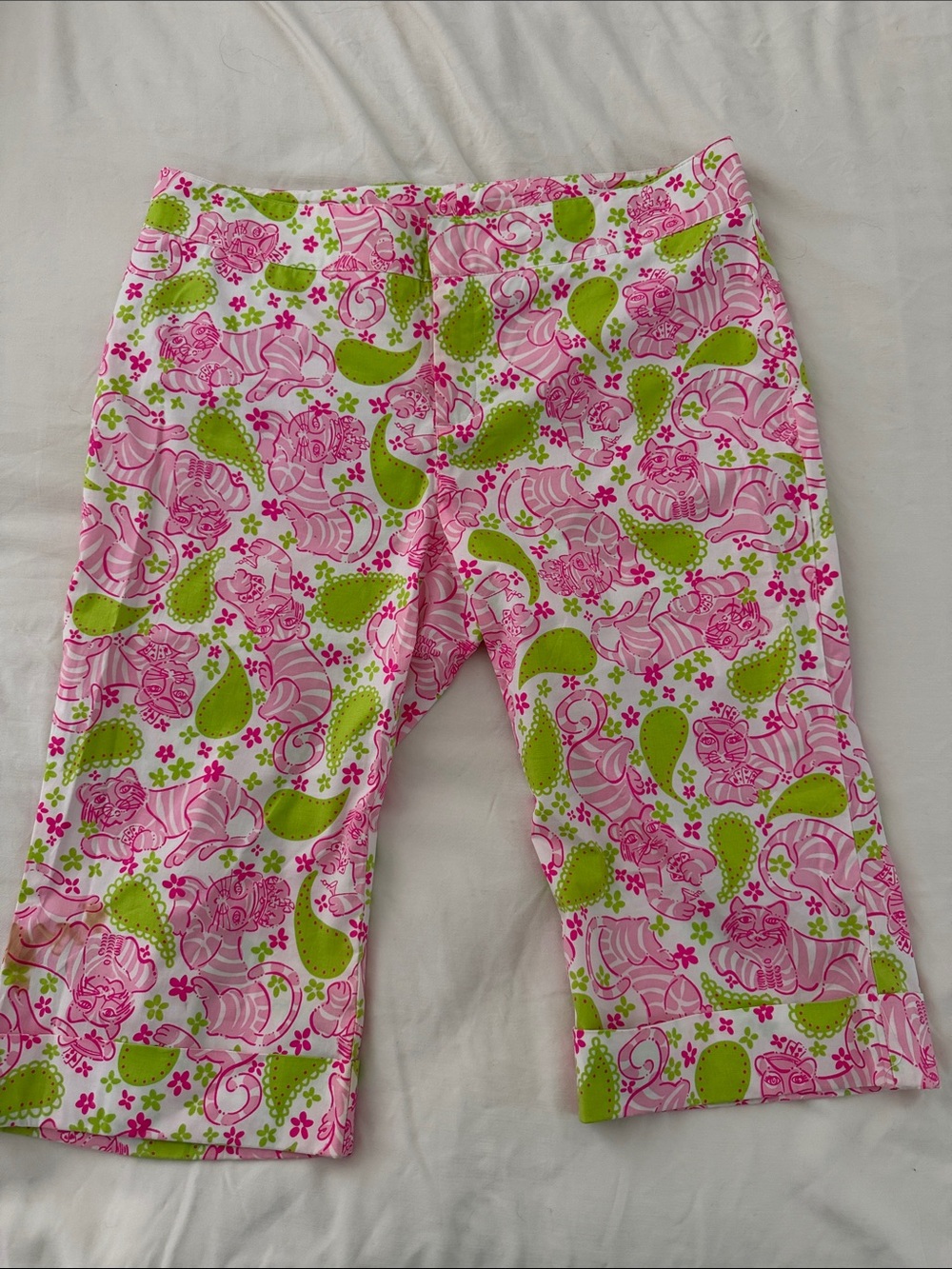 Lilly Pulitzer Pink & Green Paisley Floral Capri Leggings